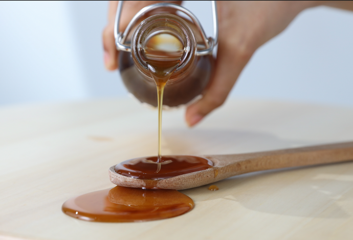 Wild Raw Honey vs. Regular Honey: Is There a Difference?